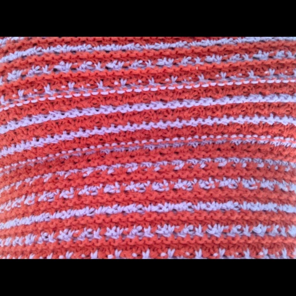 Crop top - Picture 2 of 5